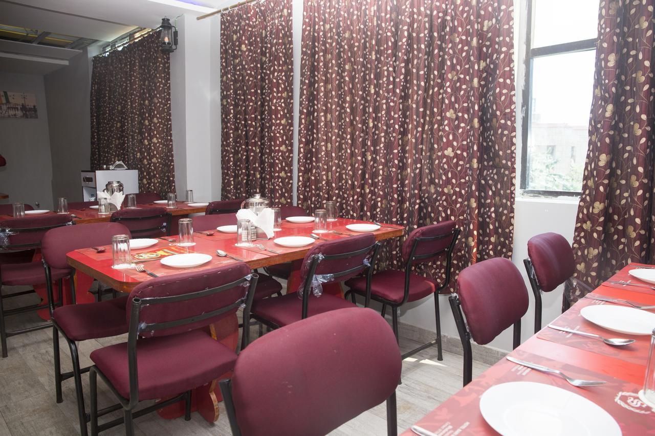 Oyo 3345 Shubham Beach Hotel Puri Exterior photo